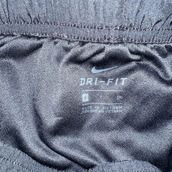 Nike shorts - Picture 3 of 3